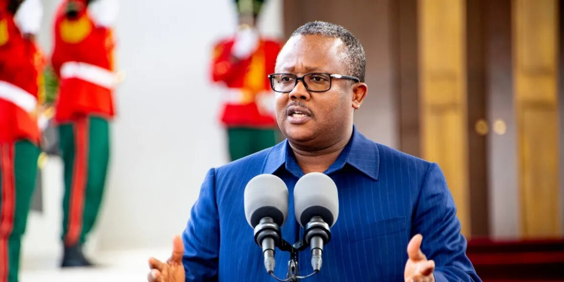 Guinée-Bissau Exilé, l’ex-président Embalo veut reconquérir le pouvoir en décembre