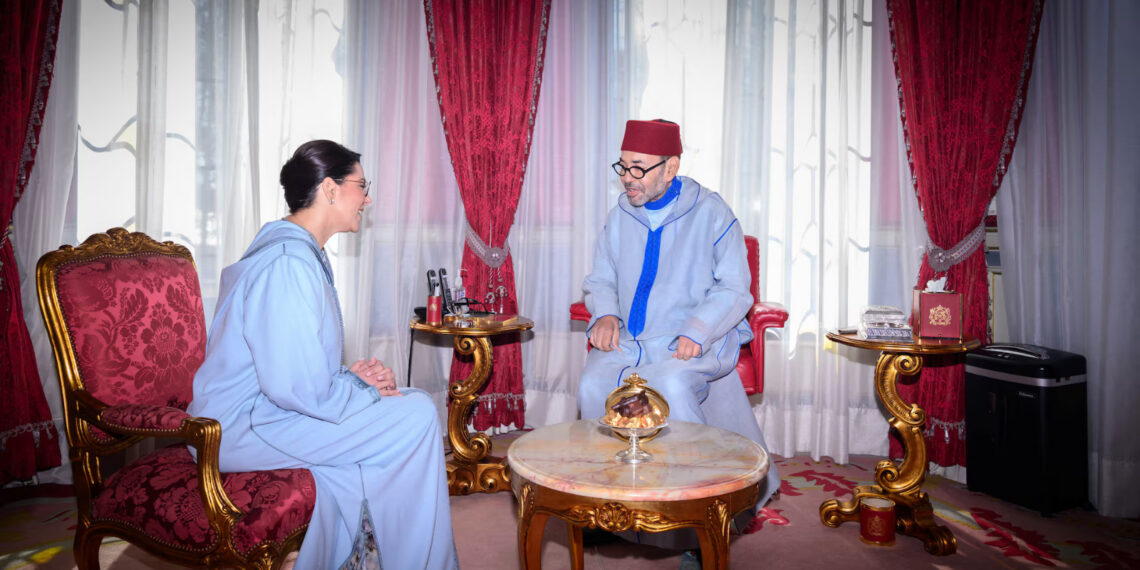 Maroc le roi nomme la première femme Première ministre