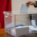 Maroc les partis politiques courtisent les jeunes à l'approche des élections