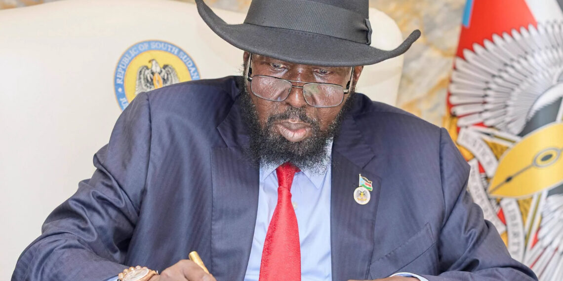 Soudan du Sud Salva Kiir dissout le gouvernement!